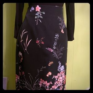 Zara Black Flower Print Pencil Skirt